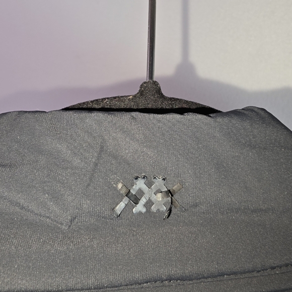 Rhone Men’s Performance Softshell Vest Size L Black Water Resistant Zip Front - Picture 14 of 14